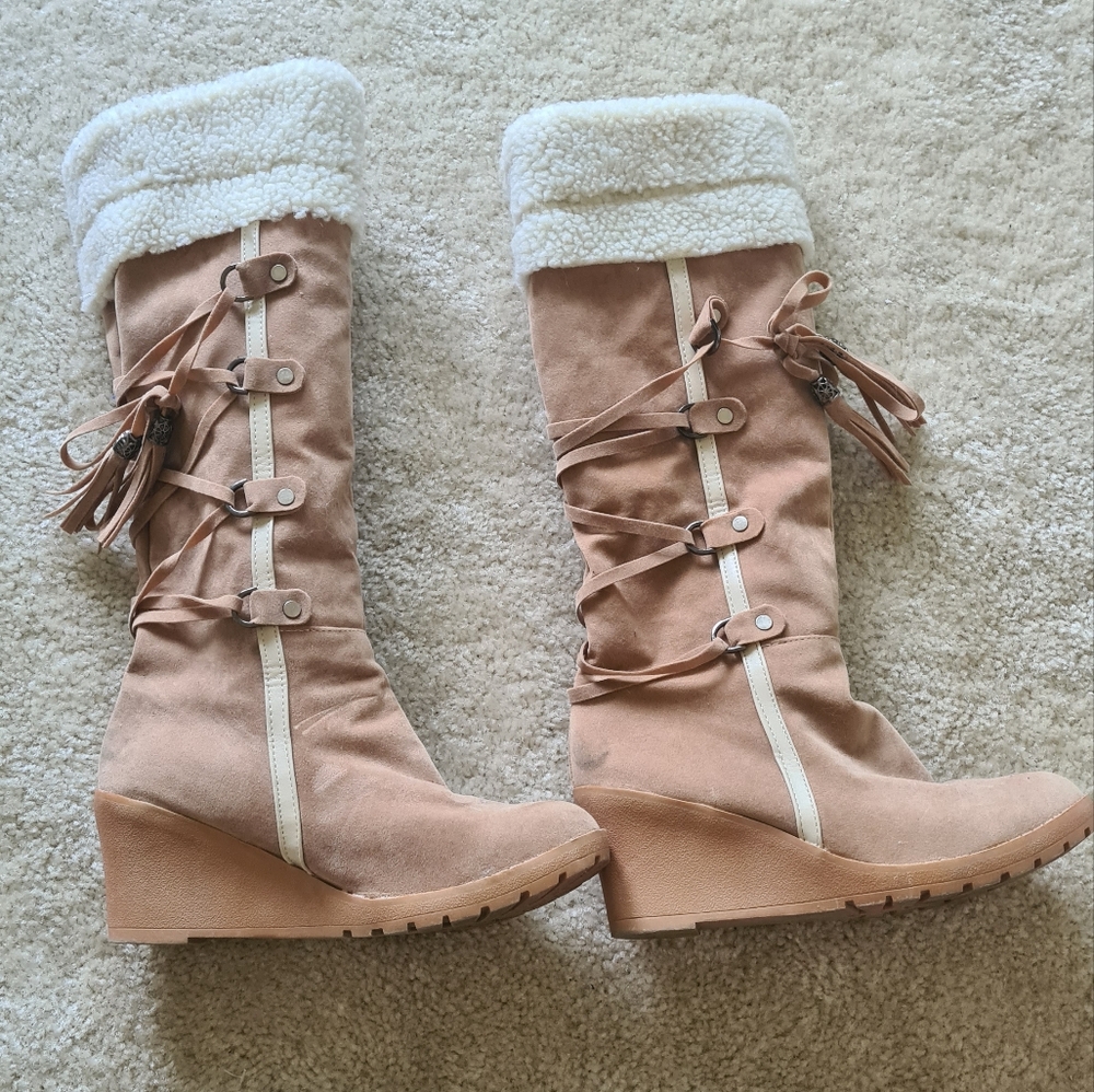 YYY Boots - Picture 6 of 7